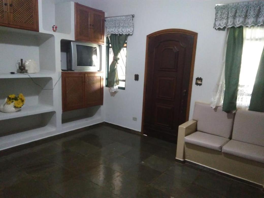 Casa Bella Cedros Casa de férias